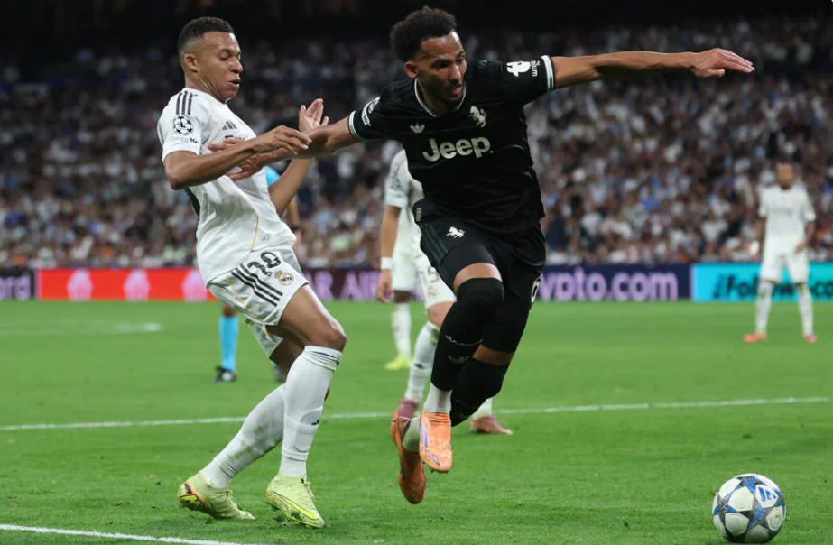 尤文首发, 库尔图瓦没, 扑出 尤文首发, 库尔图瓦没, 扑出